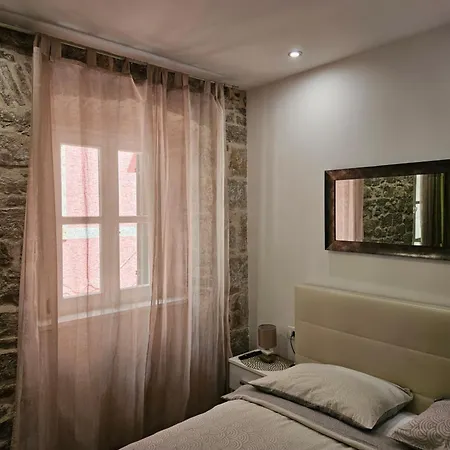 Sebenico Luxury 2 3*