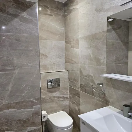 Sebenico Luxury 2 Pensión 3*