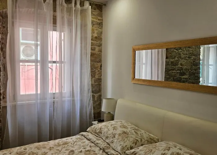 Sebenico Luxury 2 Гостевой дом Шибеник